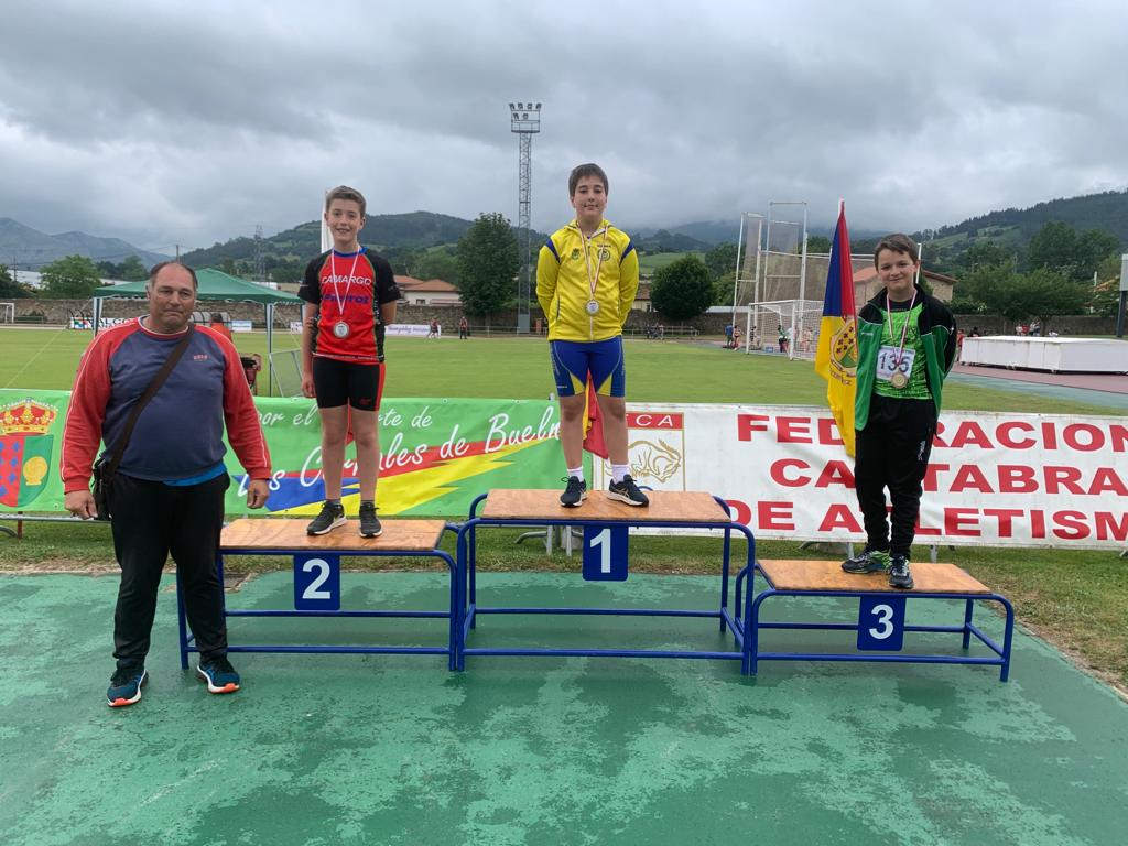podio disco sub 12 masculino